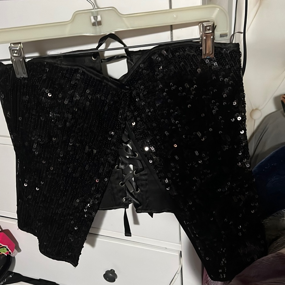 Black sequence large corset from forever 21